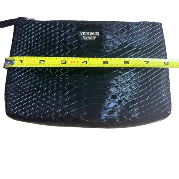 Victorias Secret Black Faux Snake Skin Zip Pouch Clutch Bag - Picture 9 of 9